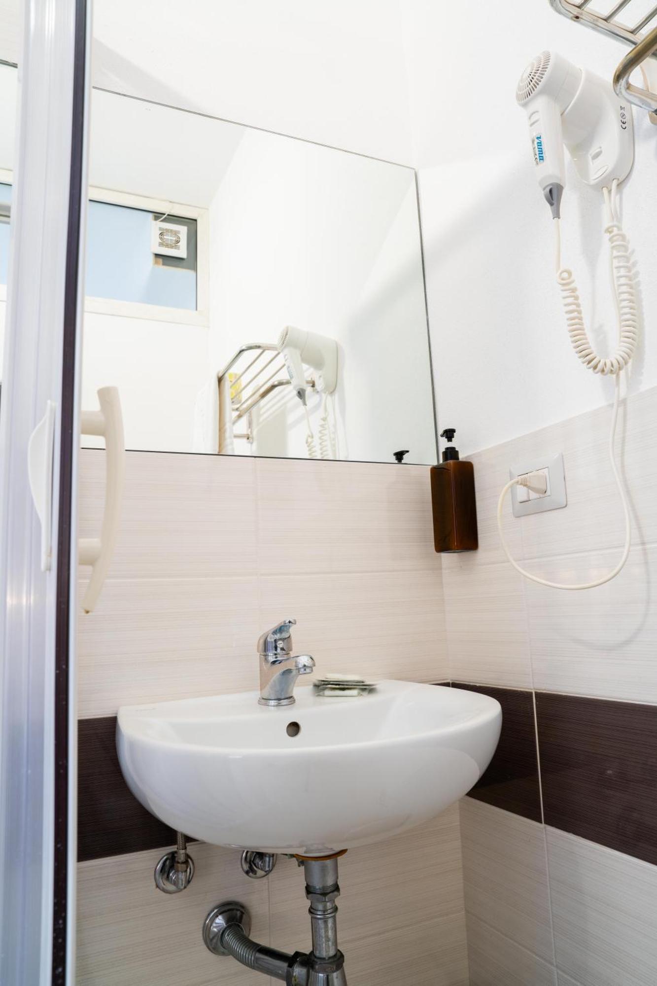 Eulalia Bnb Alghero Bagian luar foto